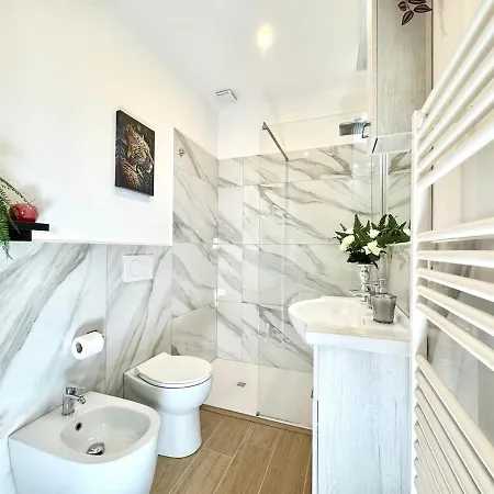 Portico - A Stone's Throw From Piazza Maggiore Daire